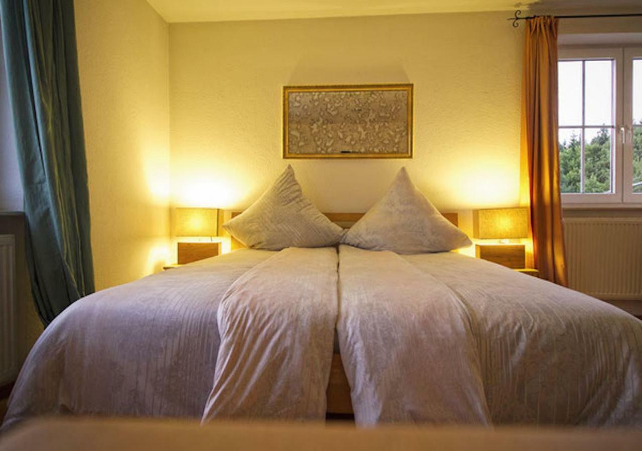 Hotel Fuchsenlohe à Schlier Extérieur photo